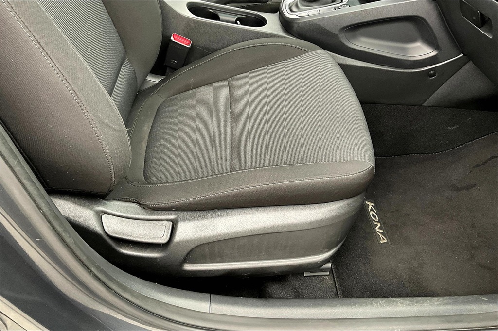 2023 Hyundai Kona SEL - Photo 34