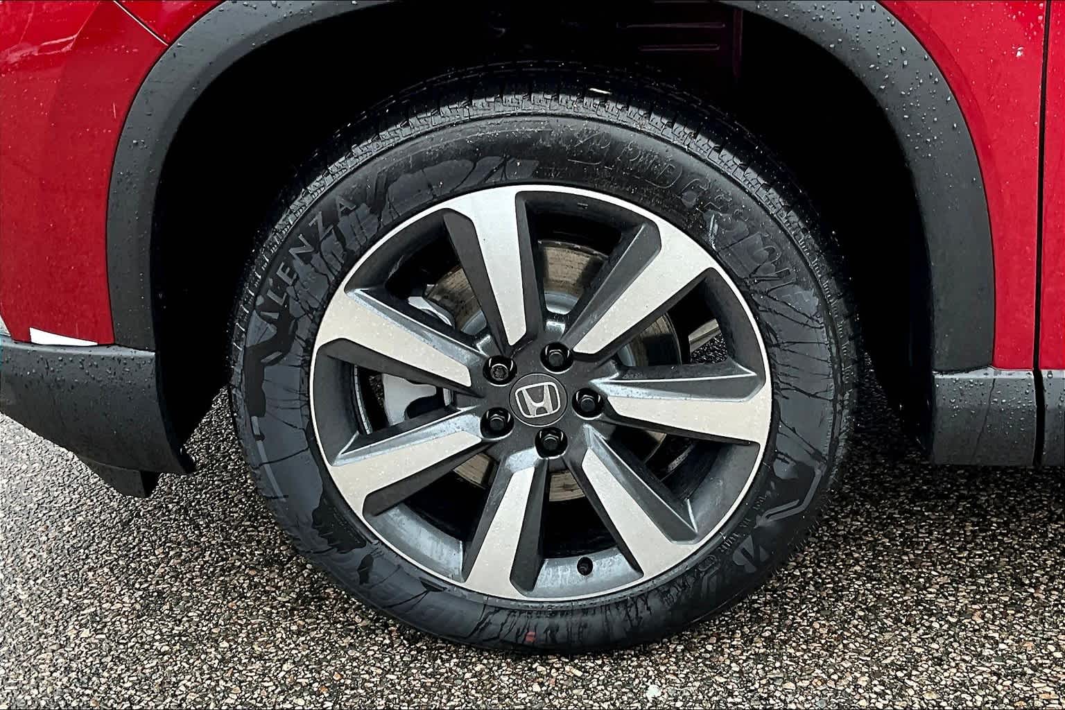 2025 Honda Pilot Touring - Photo 8