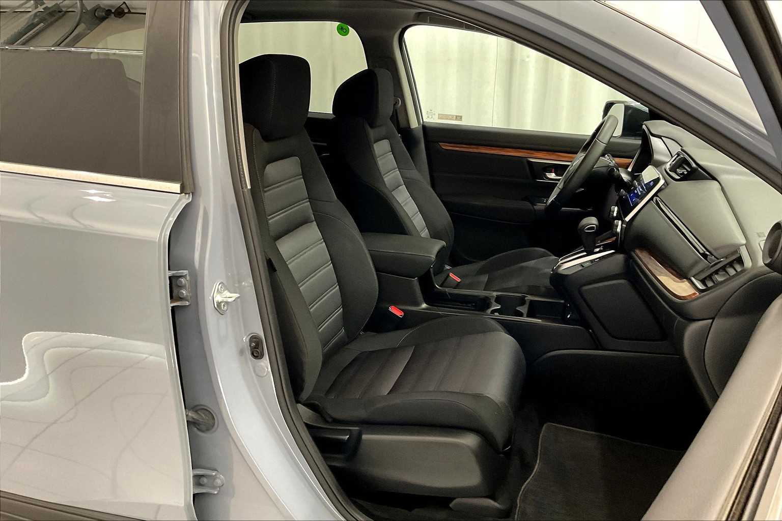 2022 Honda CR-V EX - Photo 11