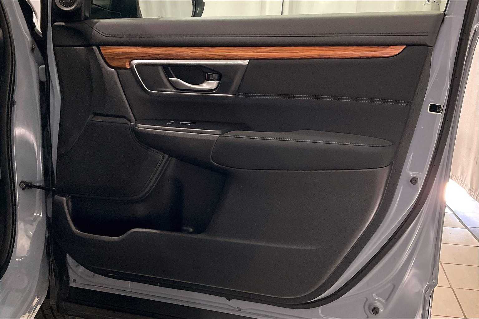 2022 Honda CR-V EX - Photo 12