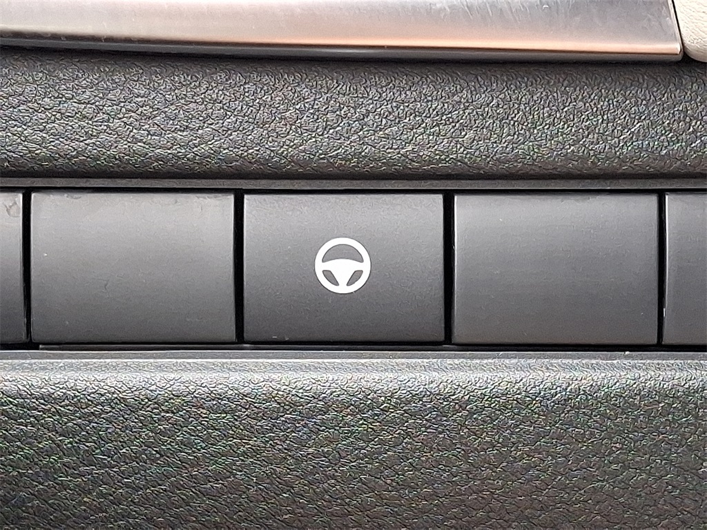 2023 Nissan Rogue SV - Photo 25
