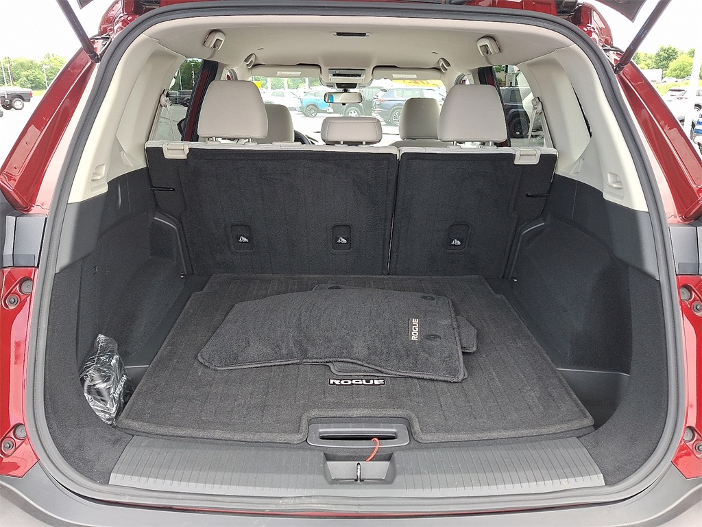 2023 Nissan Rogue SV - Photo 28
