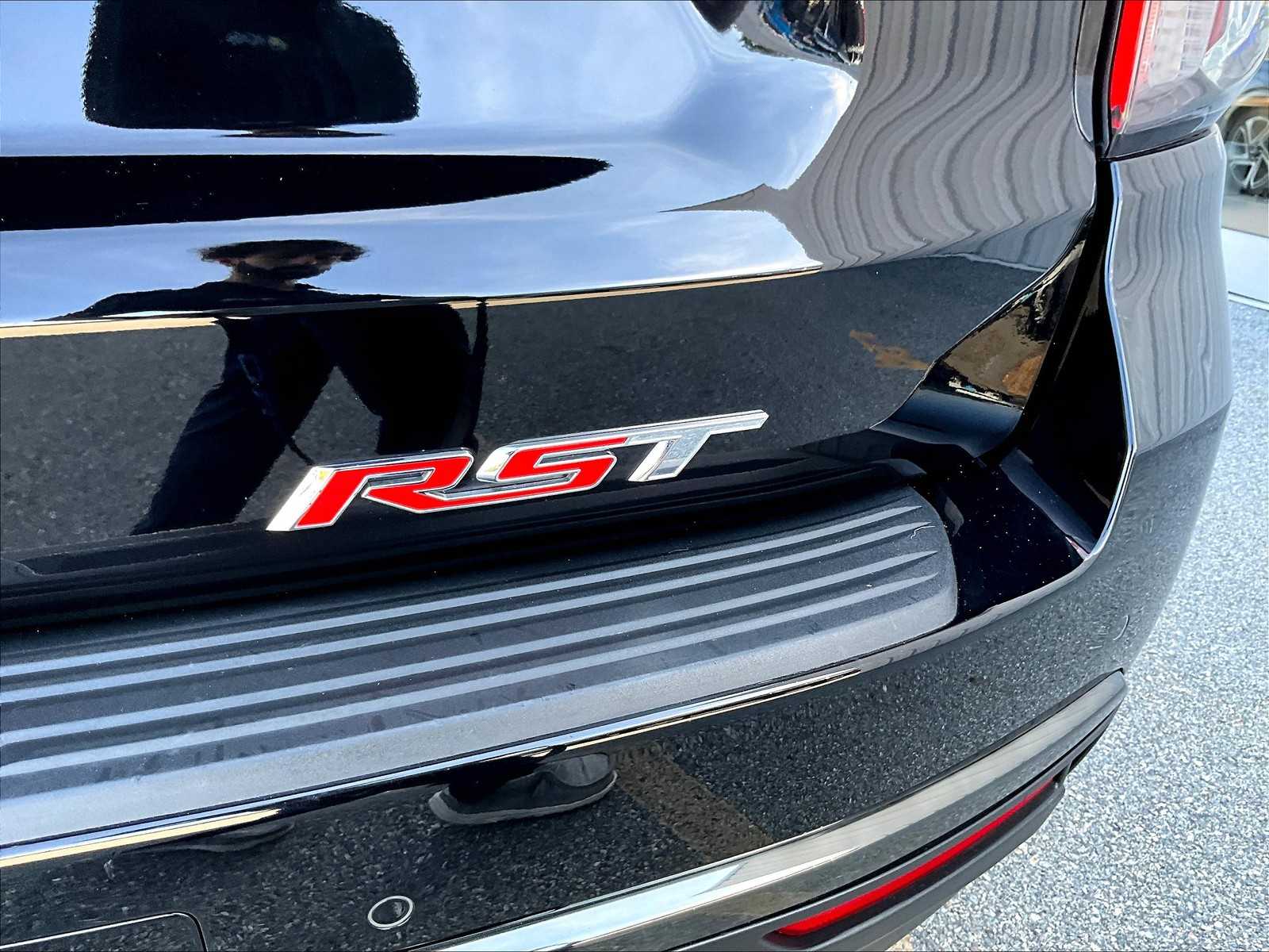 2021 Chevrolet Suburban RST - Photo 29