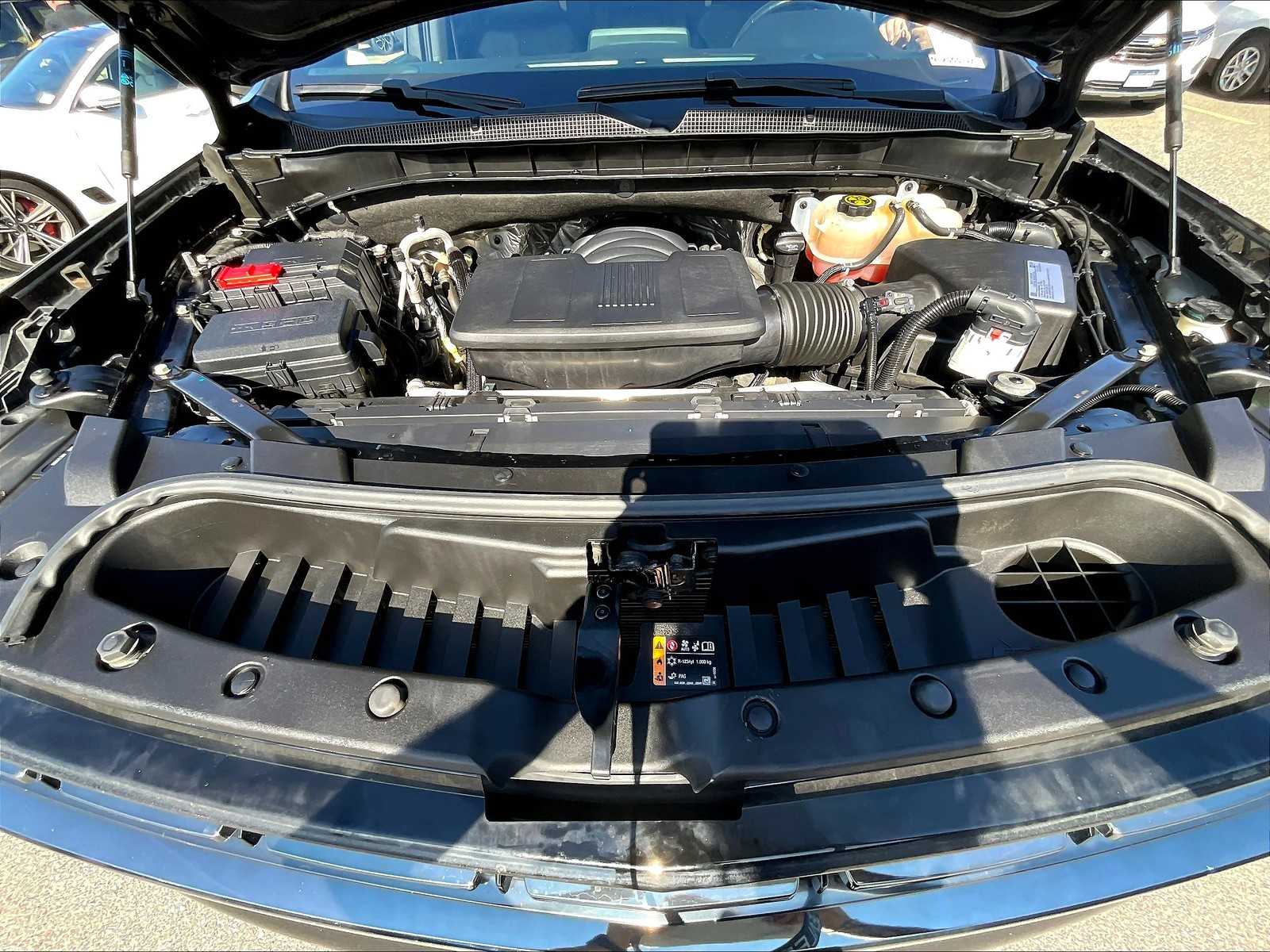 2021 Chevrolet Suburban RST - Photo 30