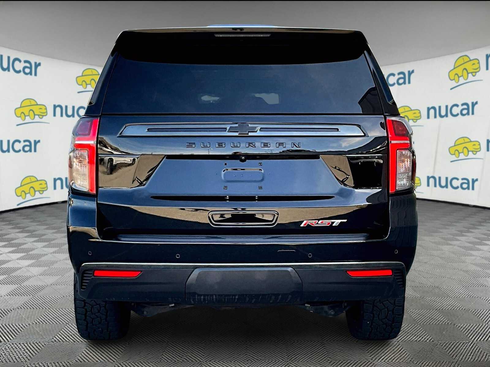 2021 Chevrolet Suburban RST - Photo 5