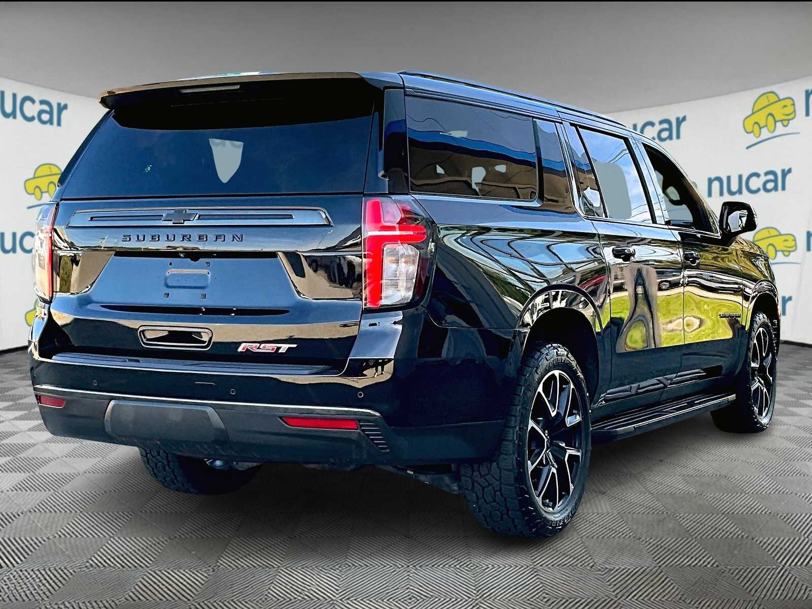 2021 Chevrolet Suburban RST - Photo 6
