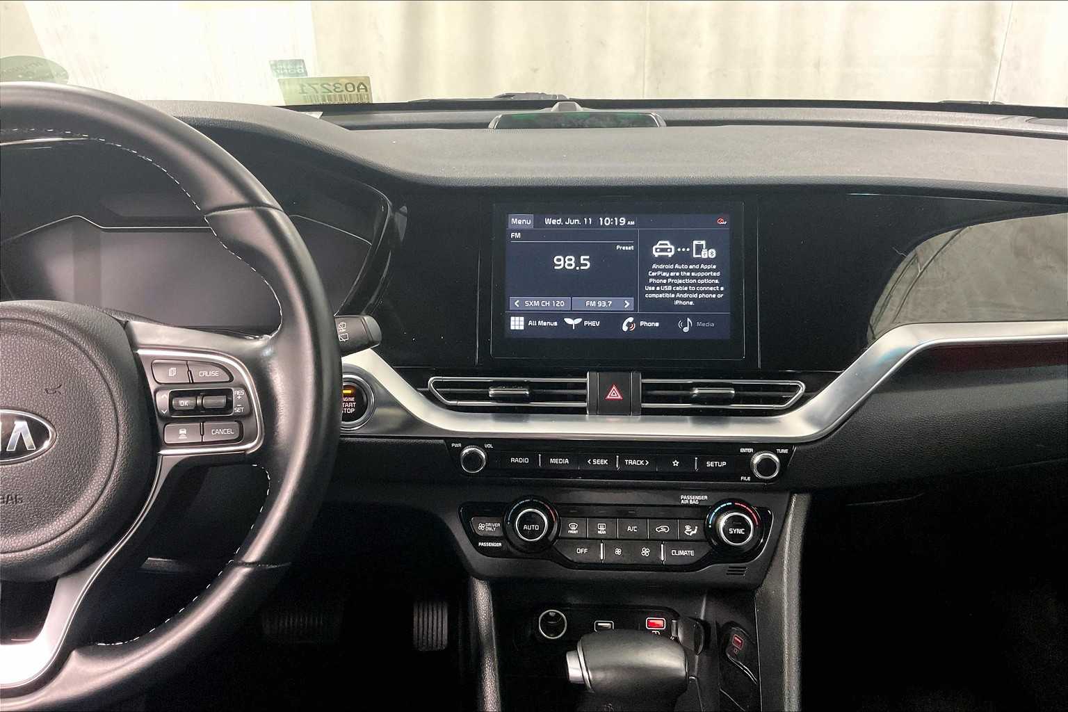 2020 Kia Niro Plug-In Hybrid EX - Photo 18