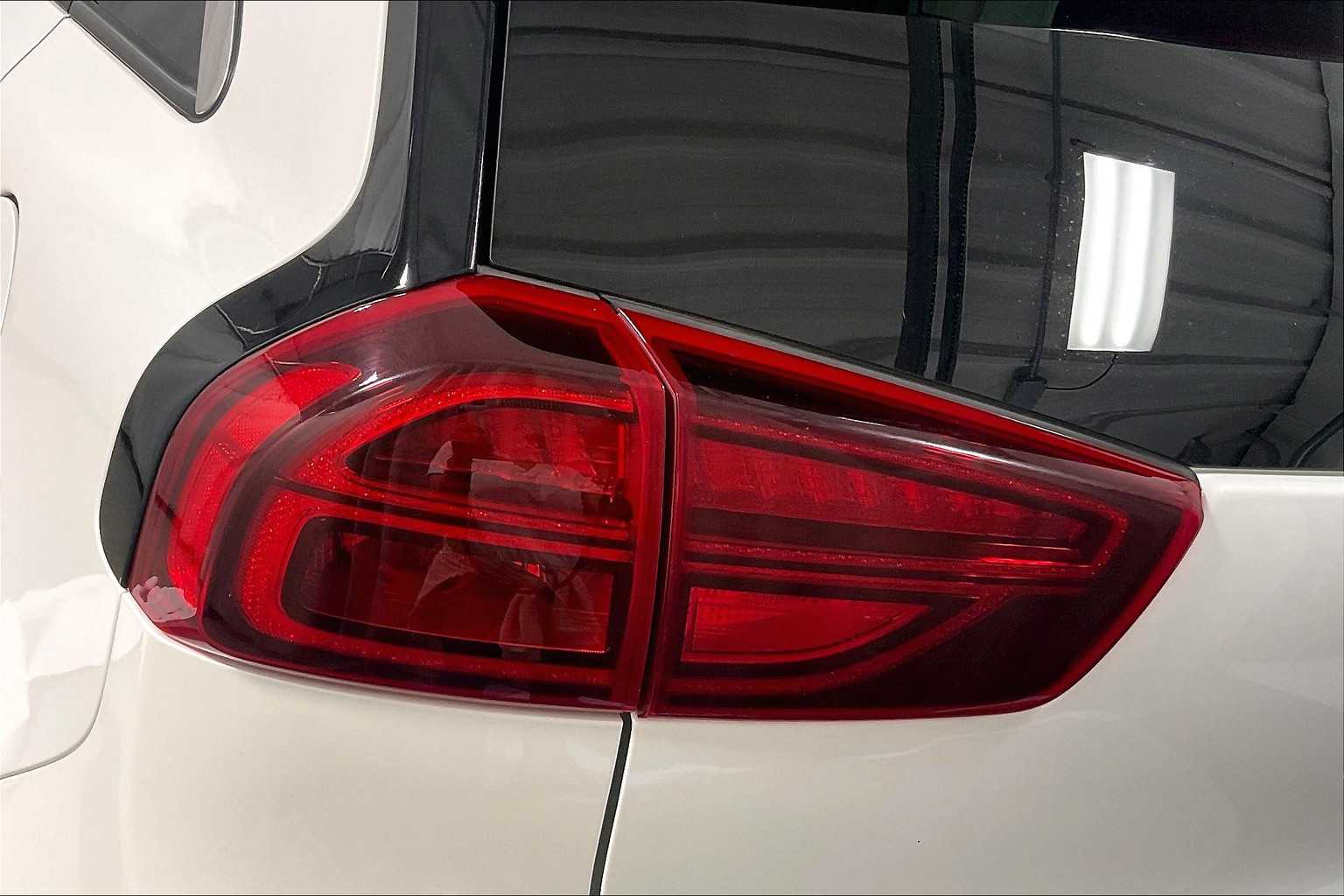 2020 Kia Niro Plug-In Hybrid EX - Photo 33