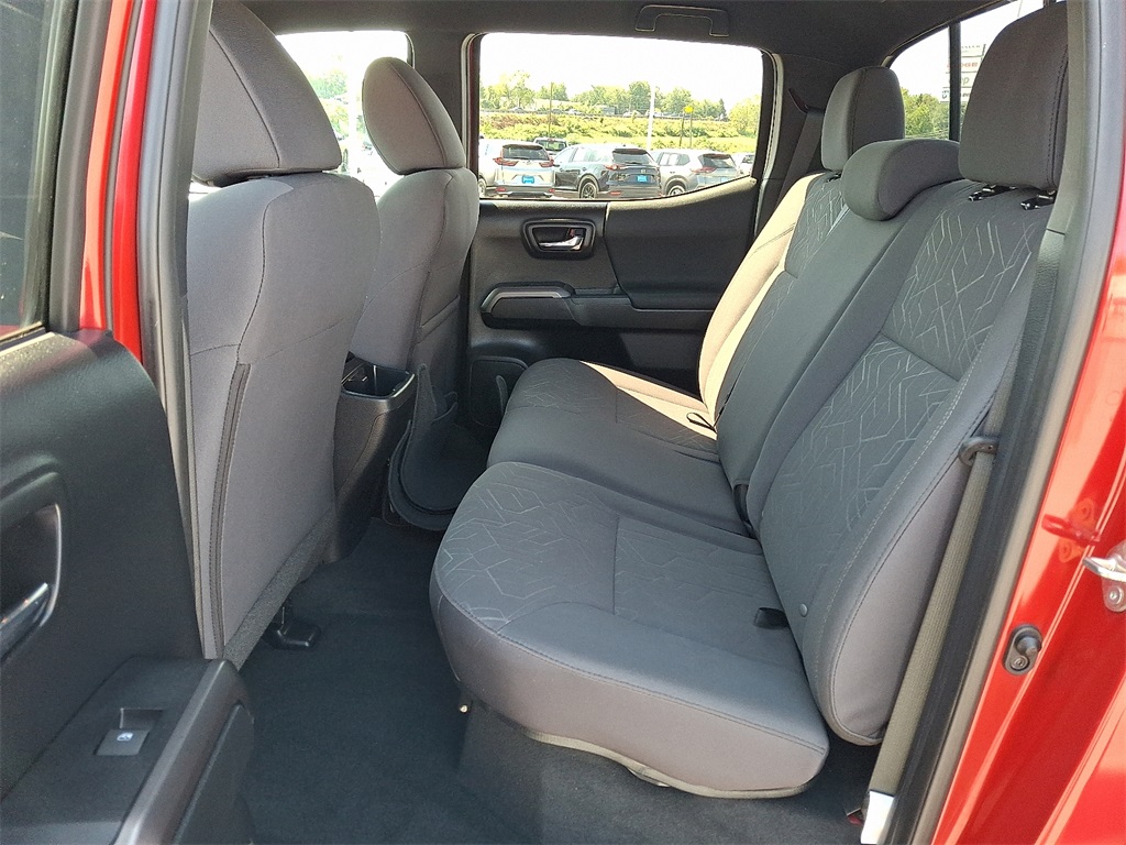 2018 Toyota Tacoma TRD Sport - Photo 11