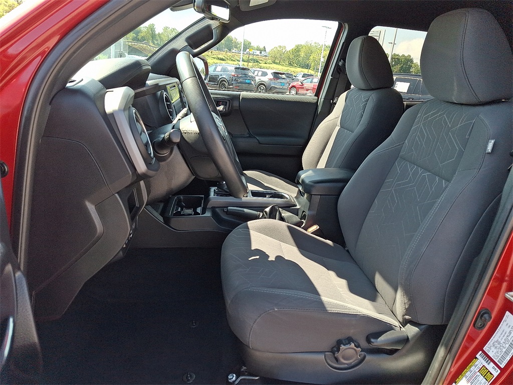 2018 Toyota Tacoma TRD Sport - Photo 14