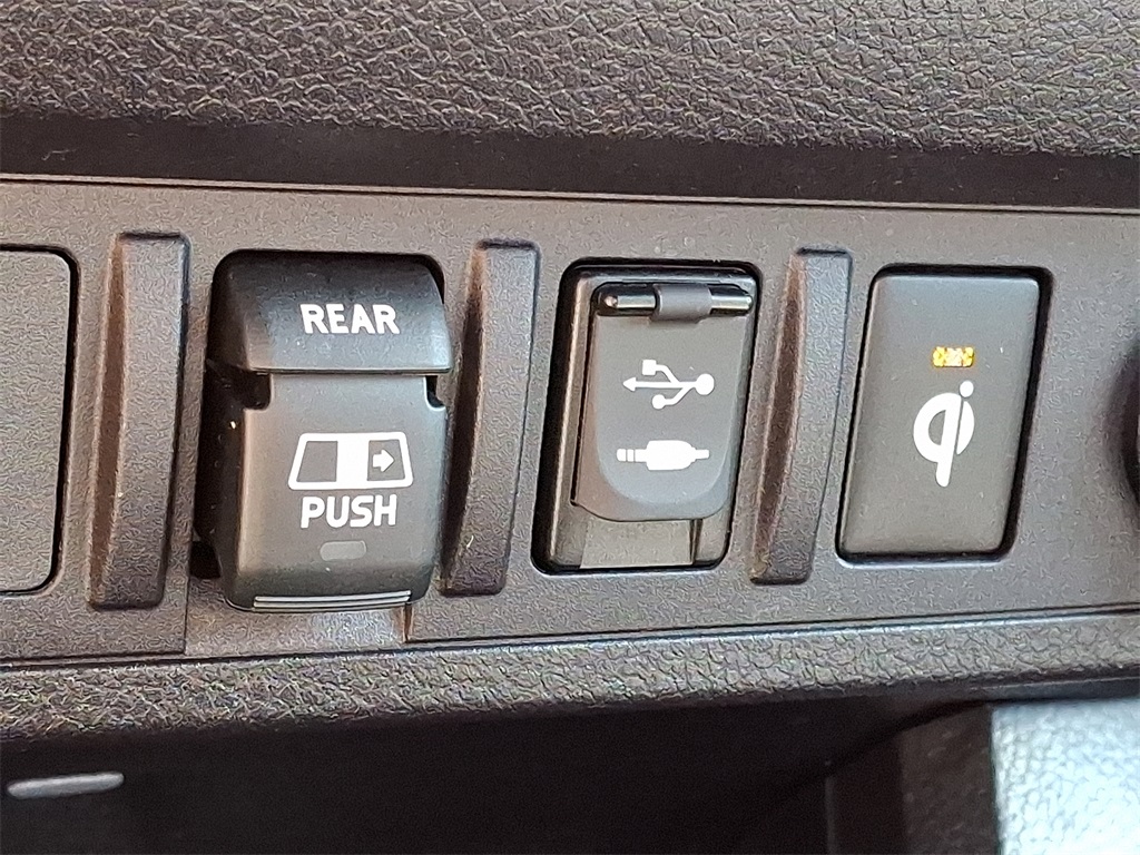 2018 Toyota Tacoma TRD Sport - Photo 24
