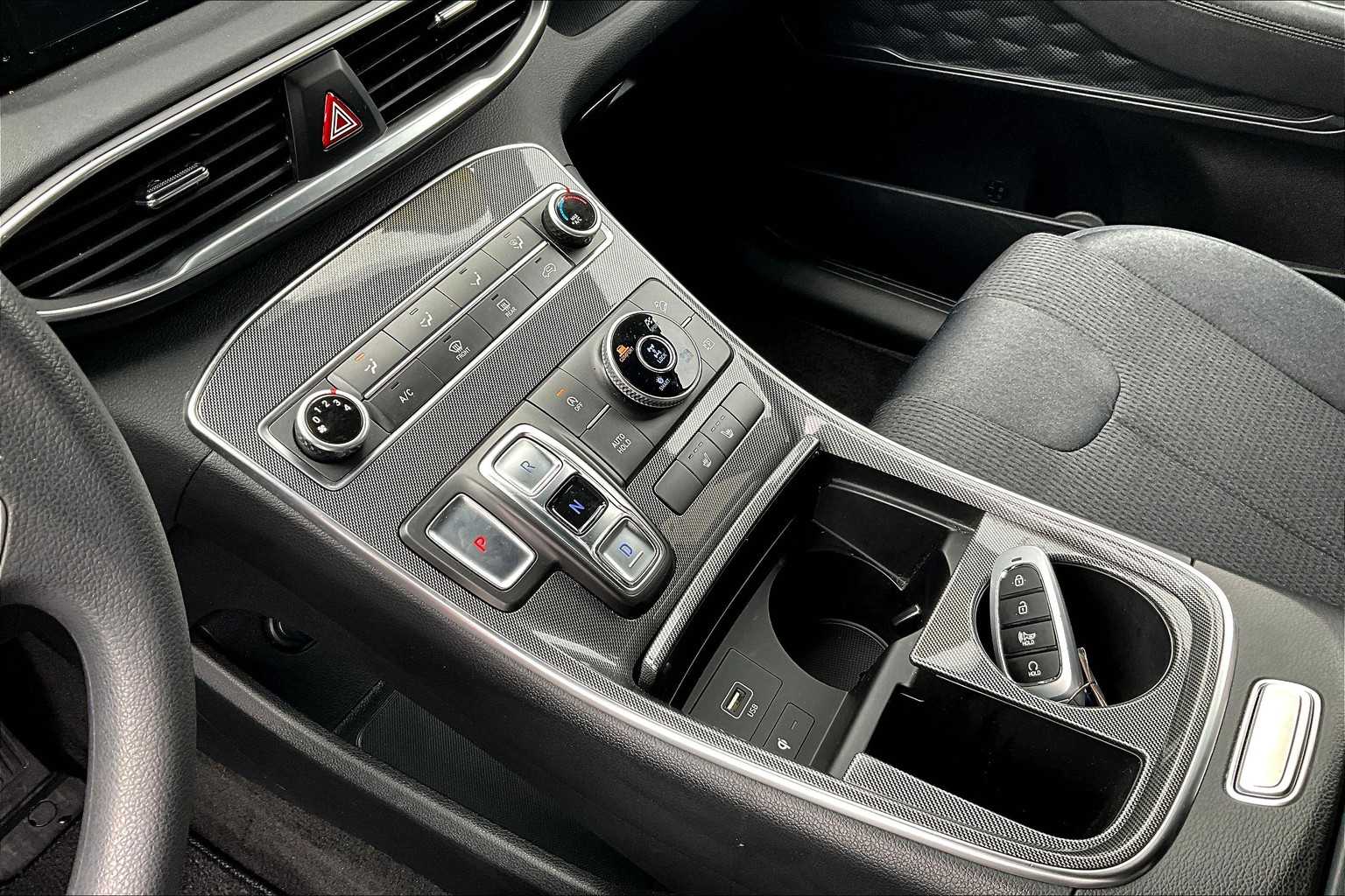 2022 Hyundai Santa Fe SEL - Photo 20
