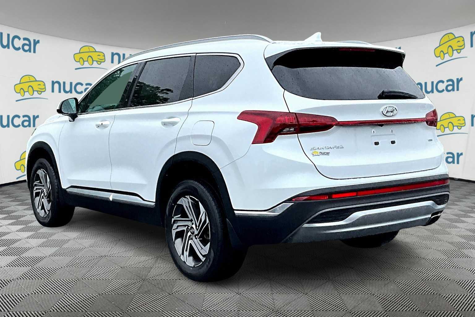 2022 Hyundai Santa Fe SEL - Photo 4