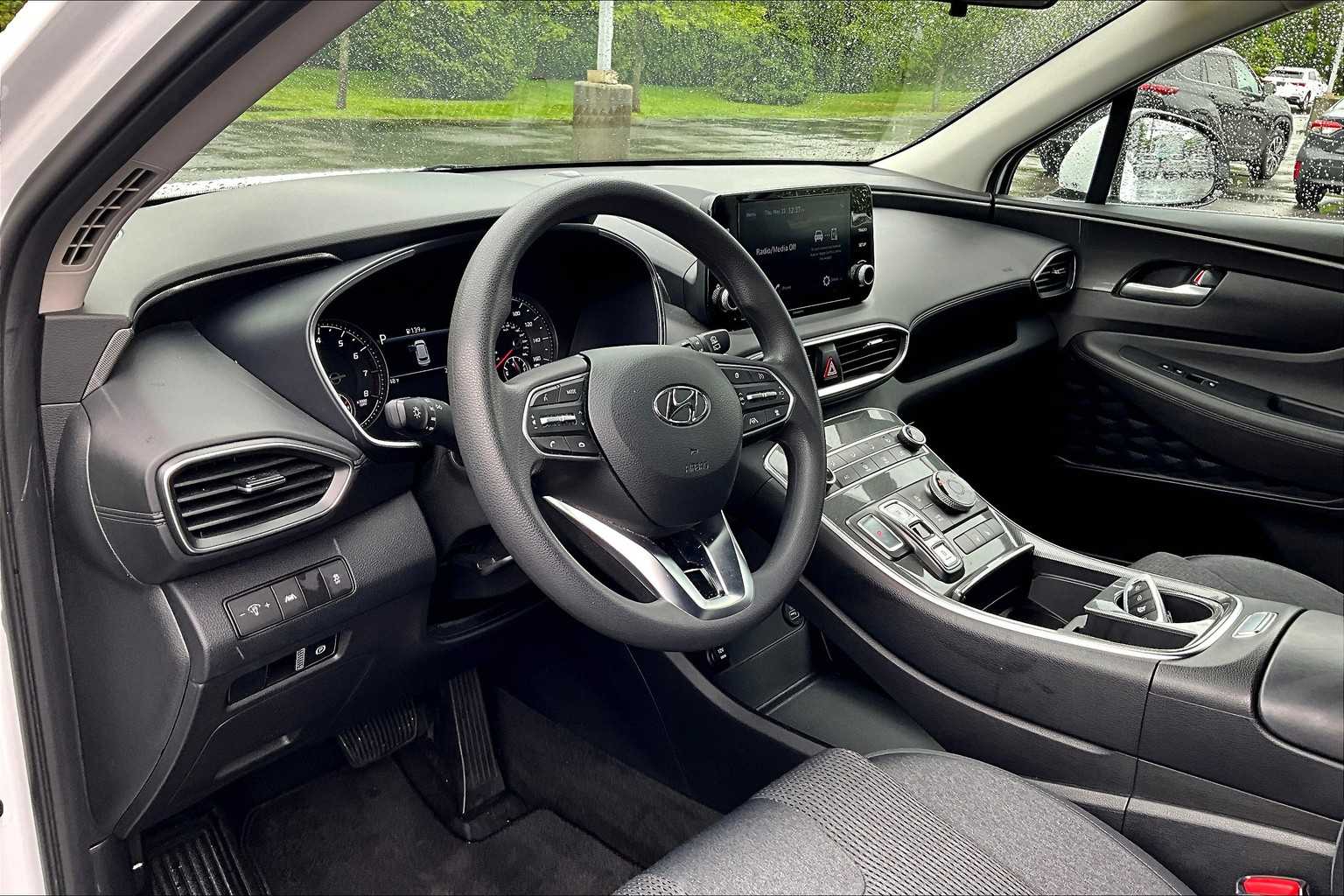2022 Hyundai Santa Fe SEL - Photo 8