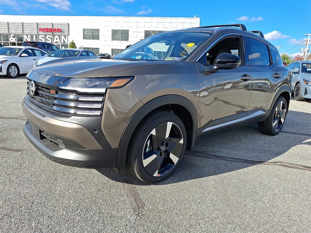 2026 Nissan Kicks SR - Photo 2