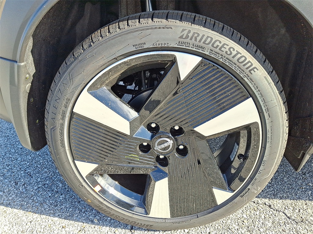 2026 Nissan Kicks SR - Photo 5