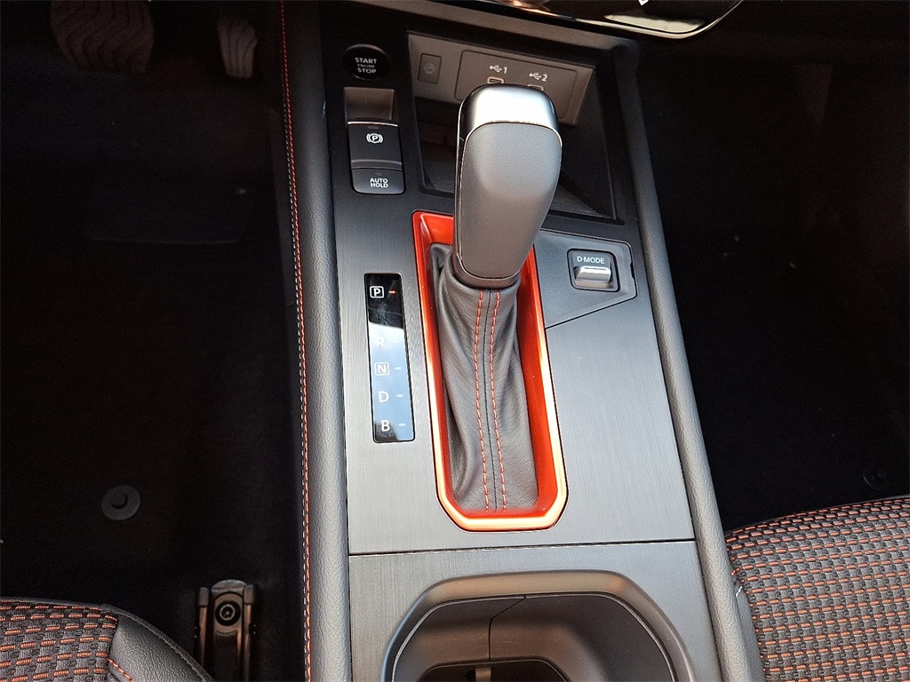 2026 Nissan Kicks SR - Photo 10