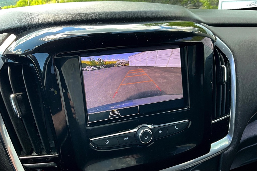 2020 Chevrolet Traverse LS - Photo 20