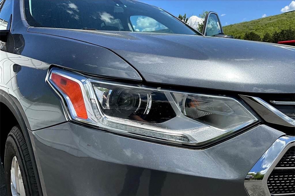 2020 Chevrolet Traverse LS - Photo 30