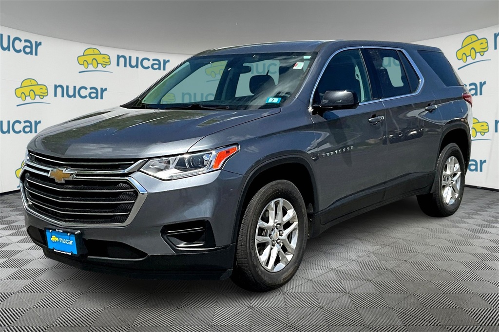 2020 Chevrolet Traverse LS - Photo 3