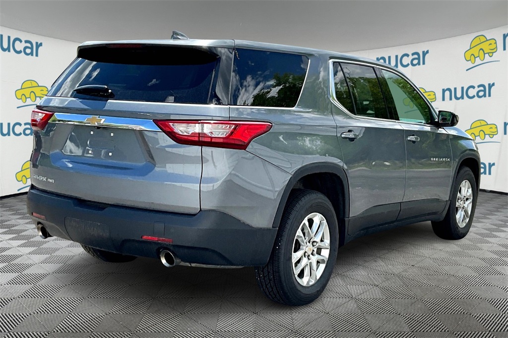 2020 Chevrolet Traverse LS - Photo 6