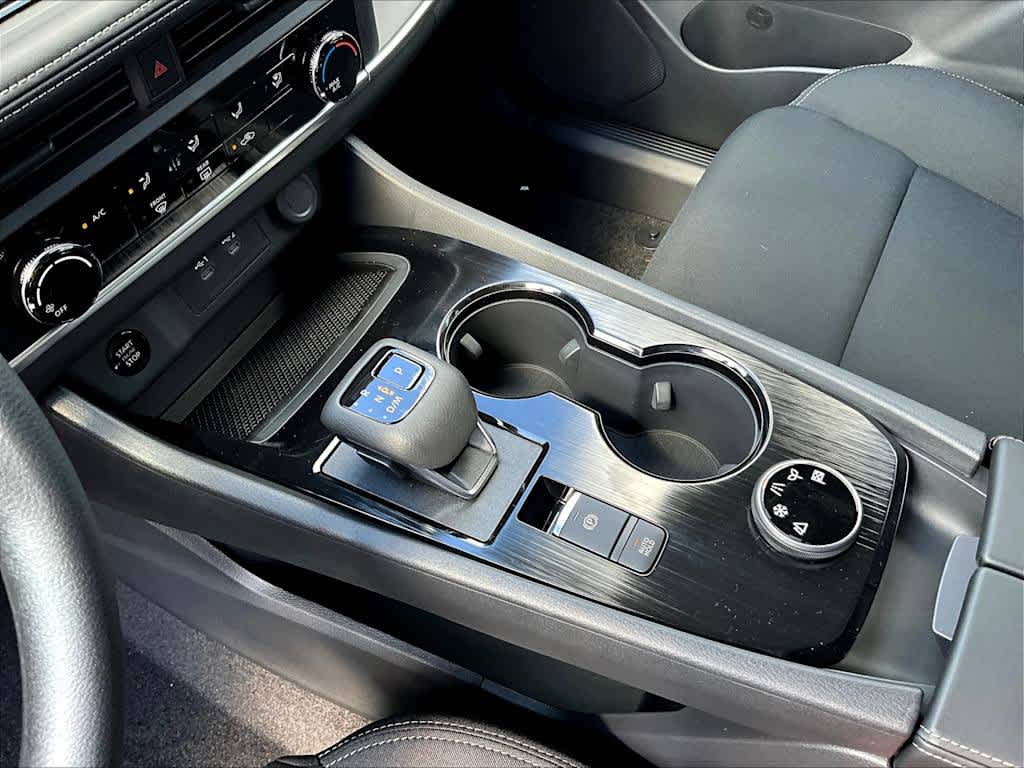 2026 Nissan Rogue S - Photo 14