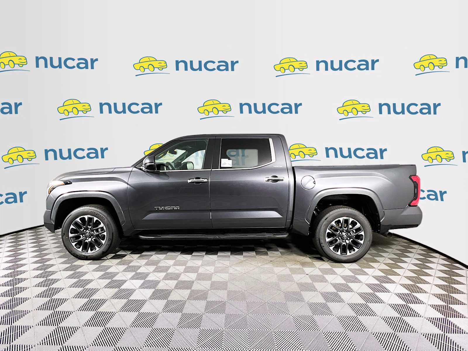2025 Toyota Tundra Limited - Photo 3