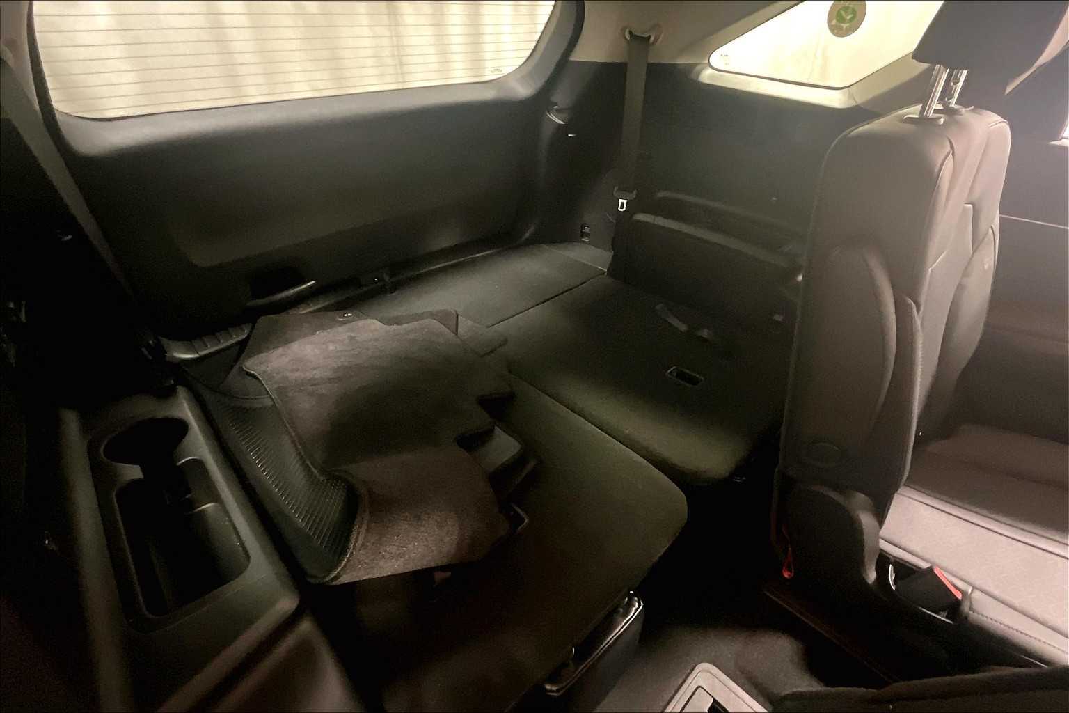 2023 Kia Sorento Hybrid EX - Photo 17