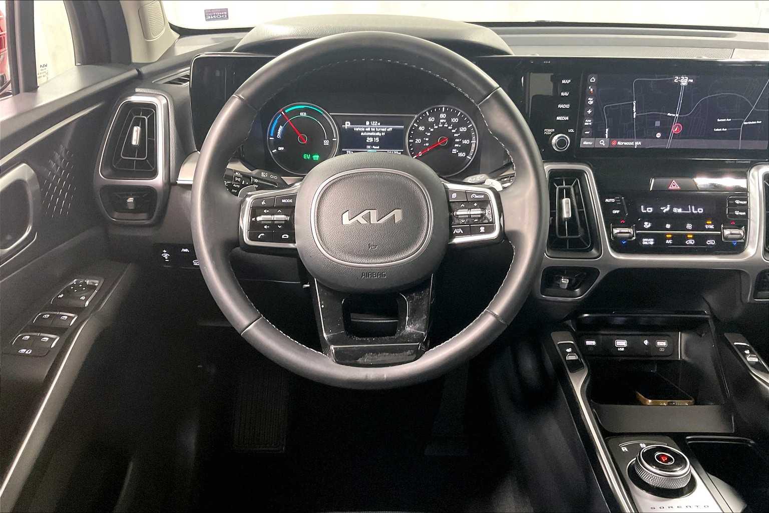 2023 Kia Sorento Hybrid EX - Photo 18