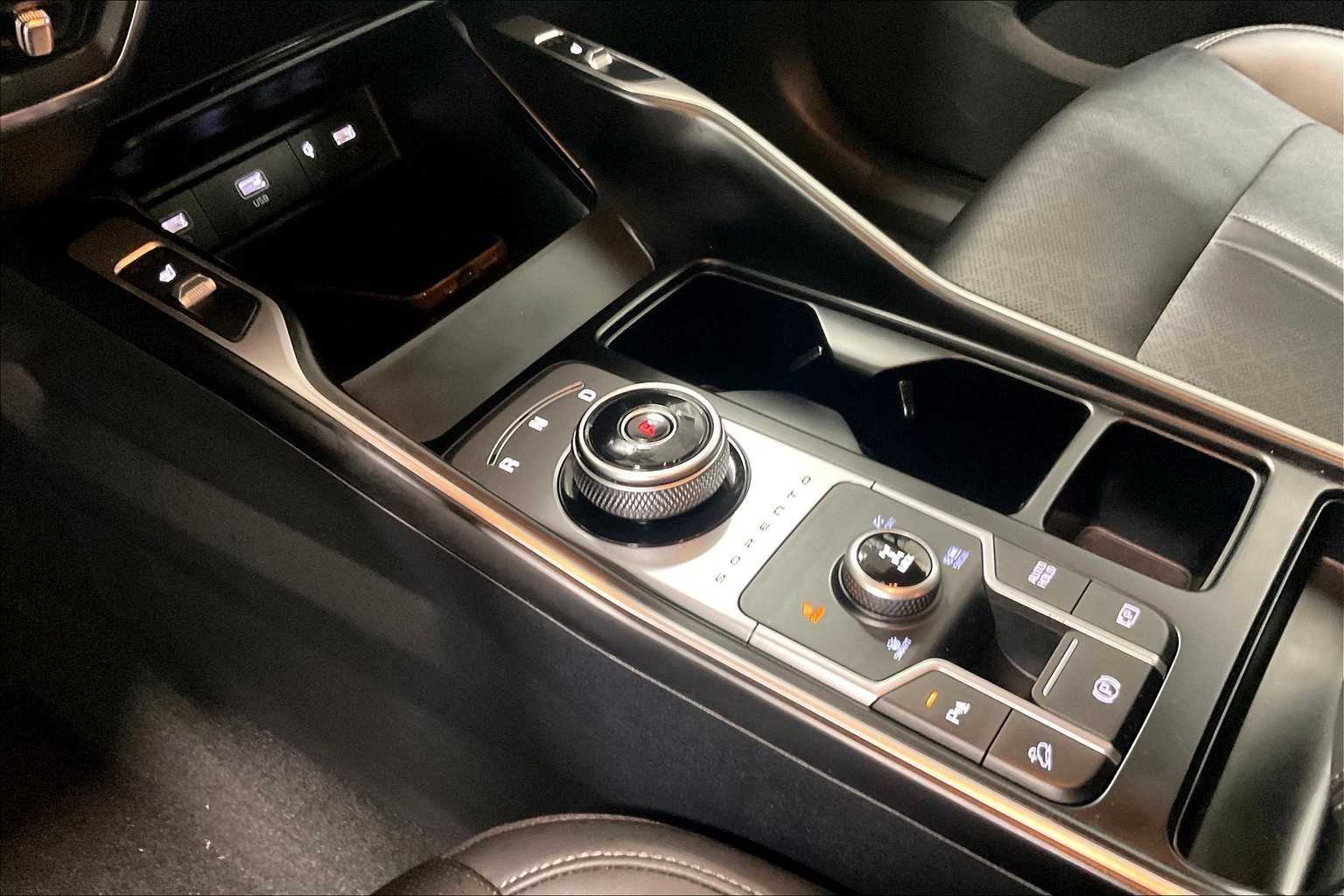 2023 Kia Sorento Hybrid EX - Photo 21