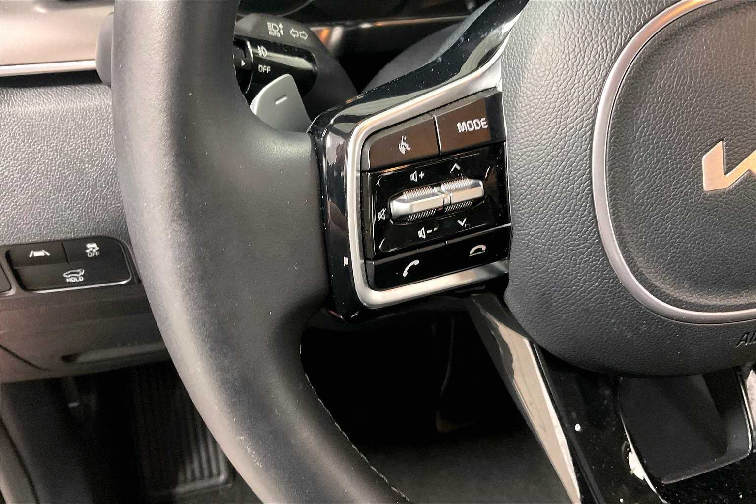 2023 Kia Sorento Hybrid EX - Photo 23