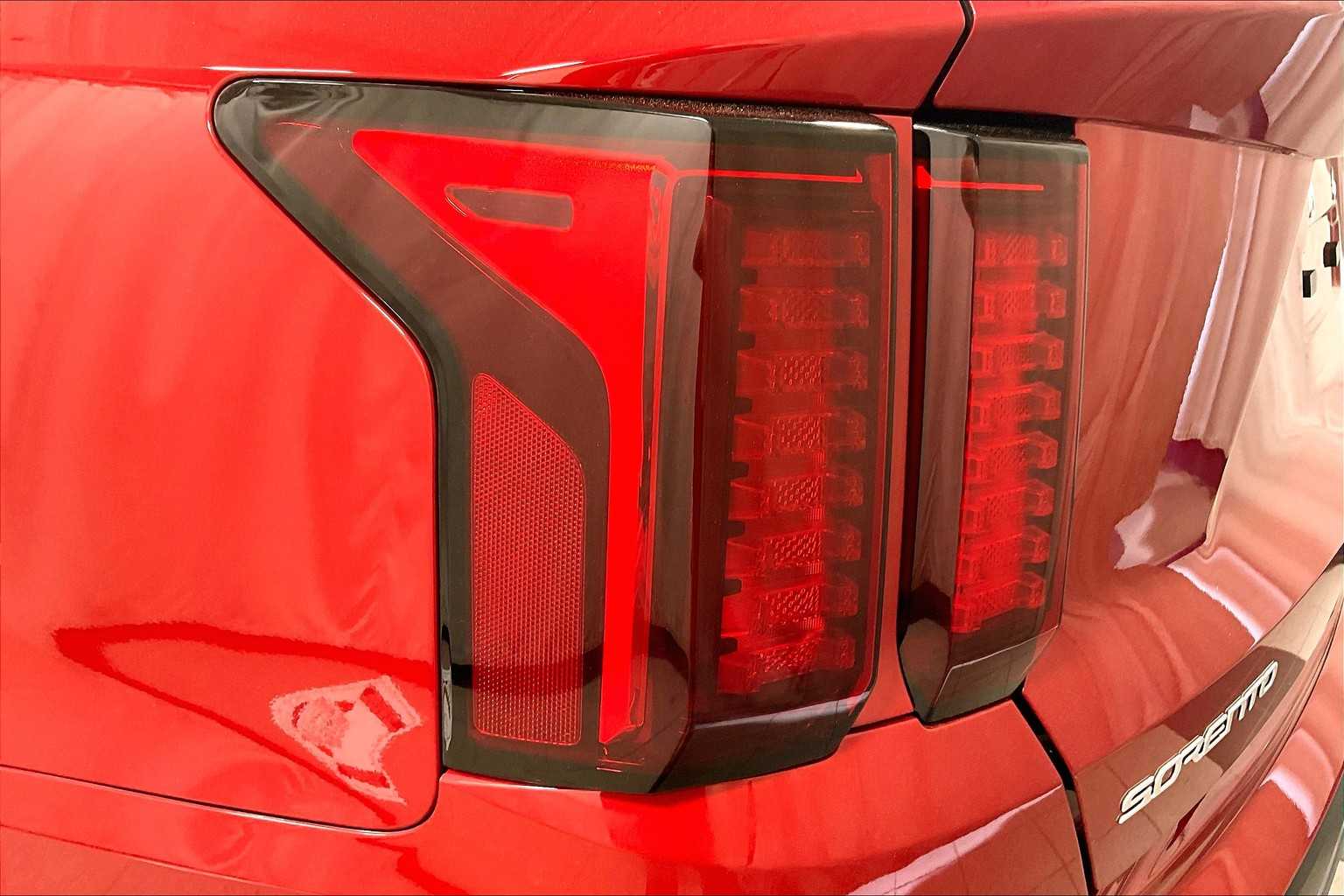2023 Kia Sorento Hybrid EX - Photo 34