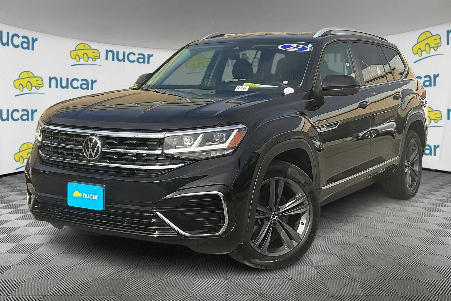 2022 Volkswagen Atlas 3.6L V6 SEL R-Line - Photo 3