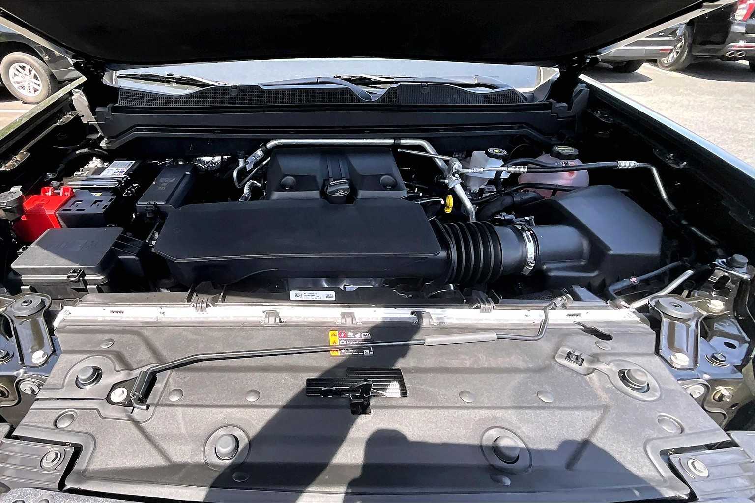 2025 Chevrolet Colorado 4WD Z71 - Photo 16