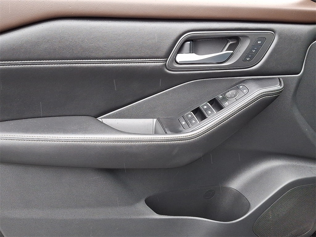 2022 Nissan Rogue SL - Photo 12