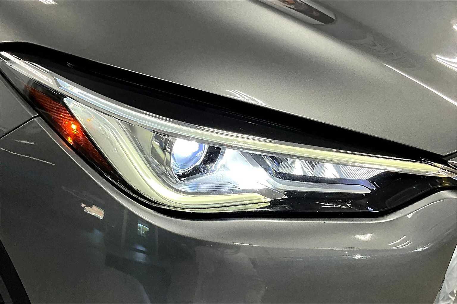 2019 INFINITI QX50 ESSENTIAL - Photo 32