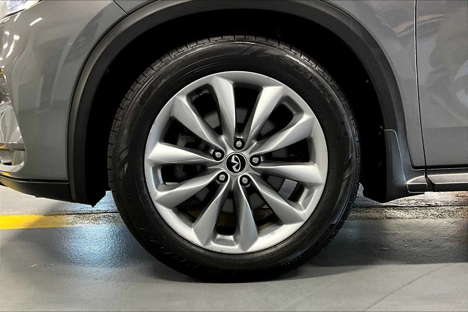 2019 INFINITI QX50 ESSENTIAL - Photo 7