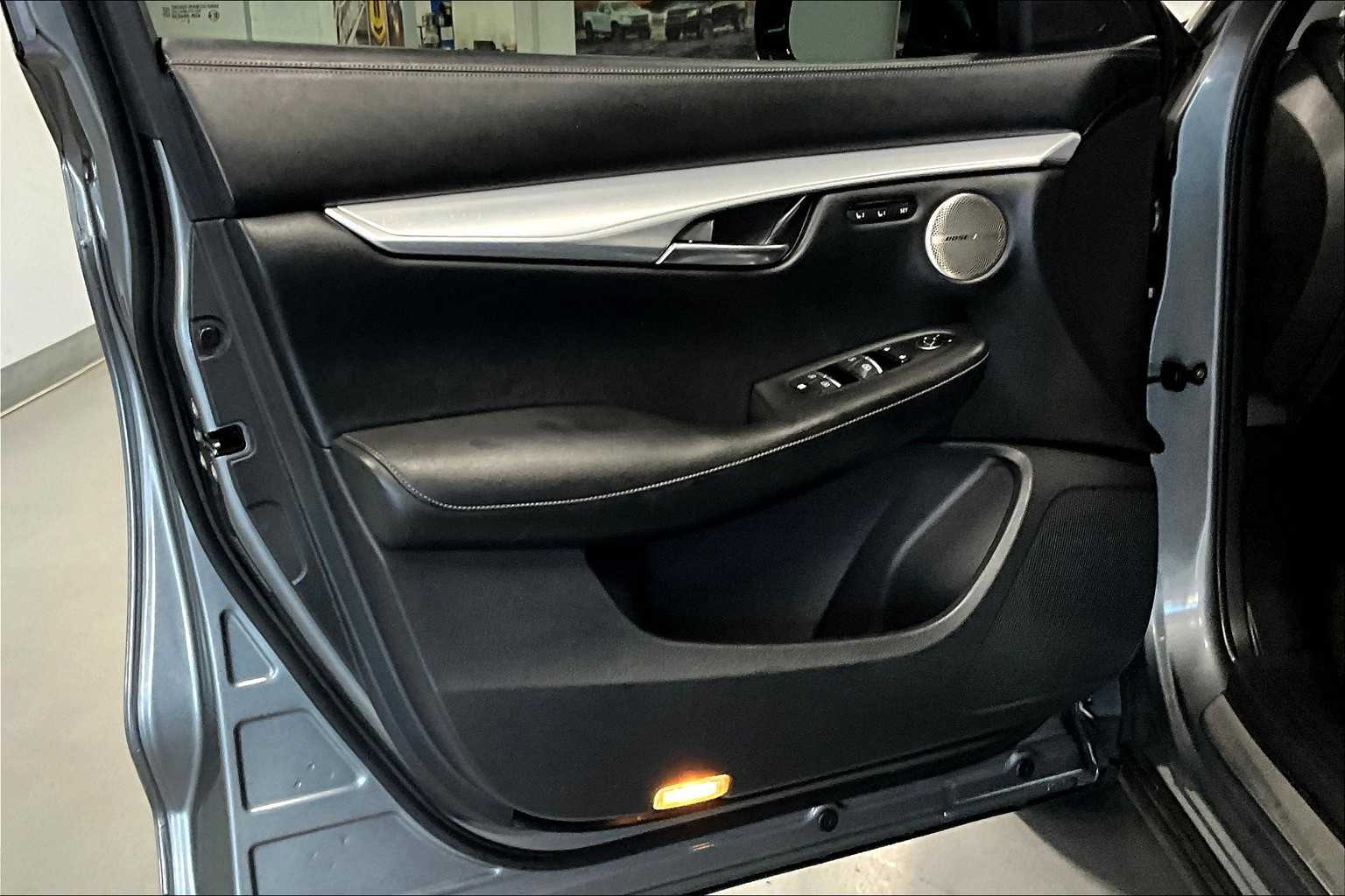 2019 INFINITI QX50 ESSENTIAL - Photo 9