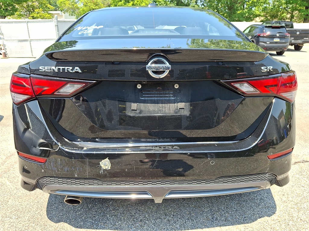 2022 Nissan Sentra SR - Photo 4