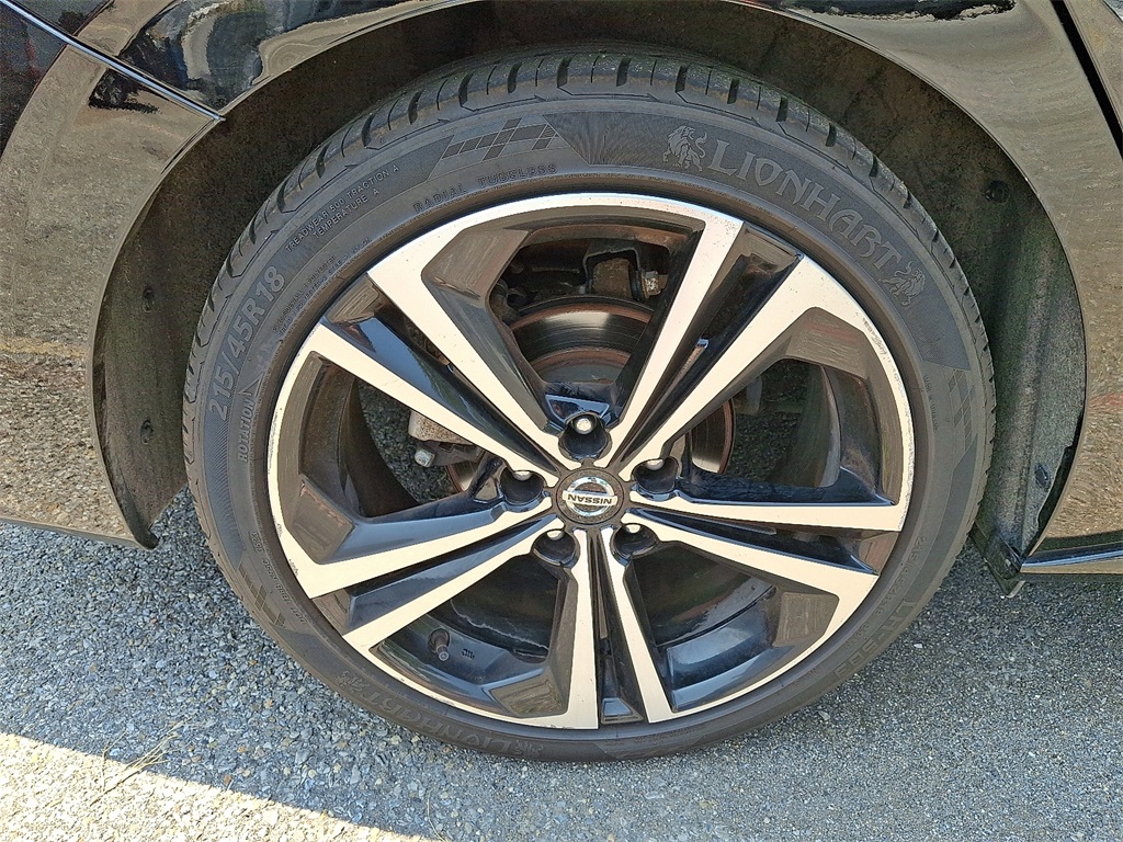 2022 Nissan Sentra SR - Photo 7