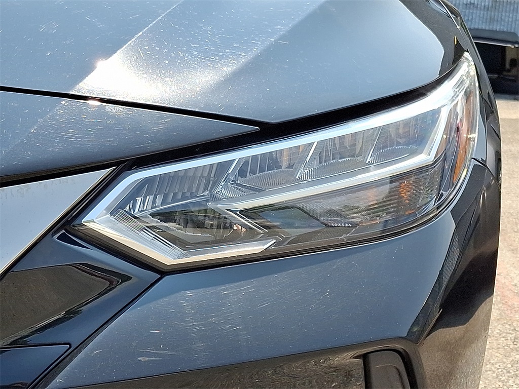 2022 Nissan Sentra SR - Photo 8