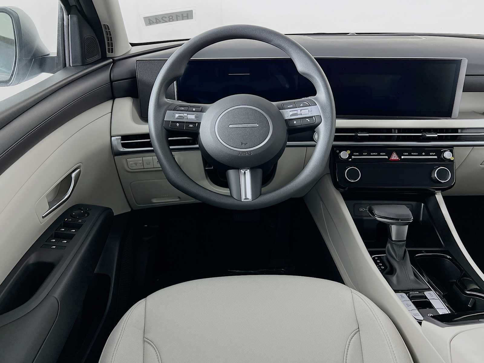 2025 Hyundai Tucson SEL - Photo 15