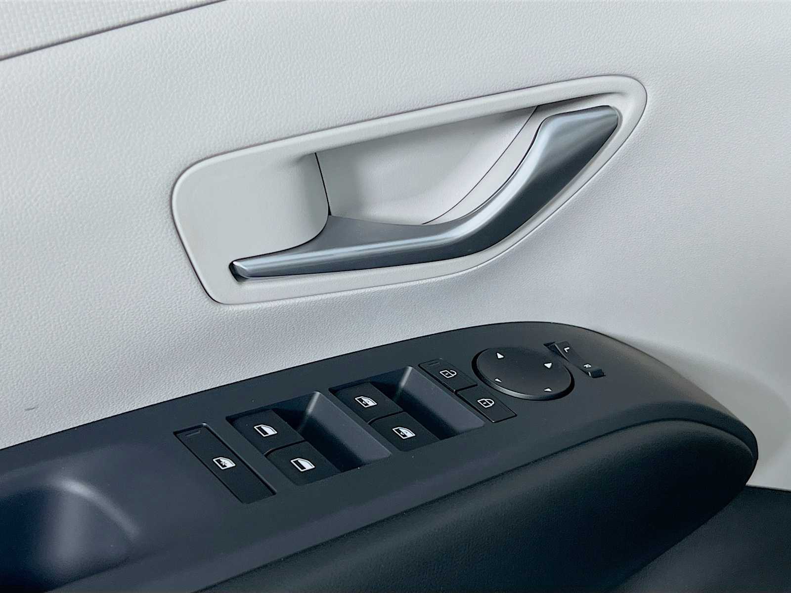 2025 Hyundai Tucson SEL - Photo 16