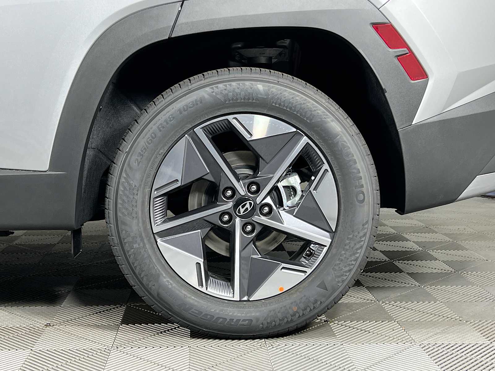 2025 Hyundai Tucson SEL - Photo 19