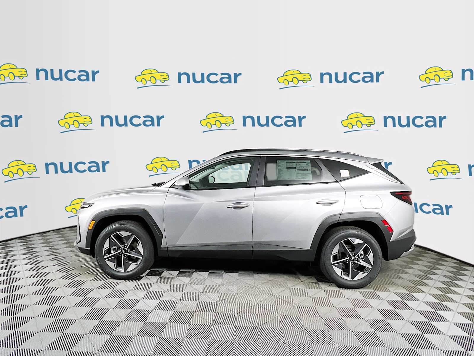 2025 Hyundai Tucson SEL - Photo 3