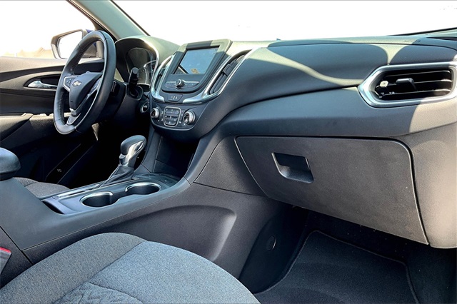 2022 Chevrolet Equinox LT - Photo 13
