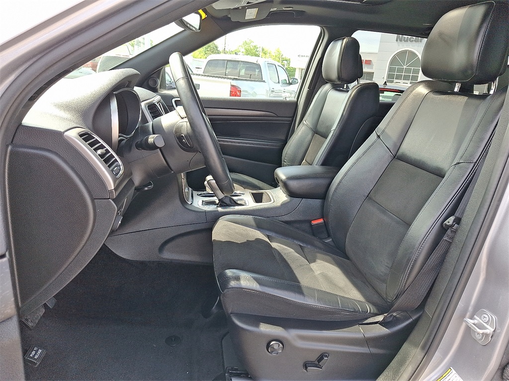 2018 Jeep Grand Cherokee Altitude - Photo 13