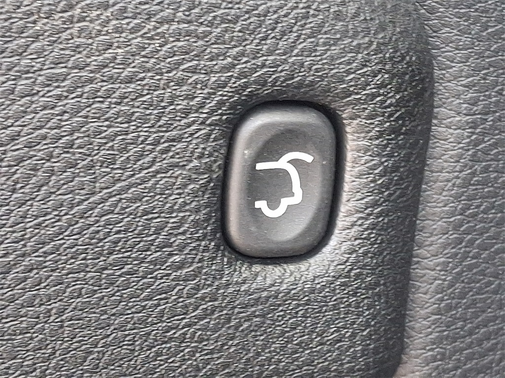 2018 Jeep Grand Cherokee Altitude - Photo 27