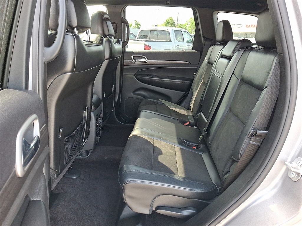 2018 Jeep Grand Cherokee Altitude - Photo 10