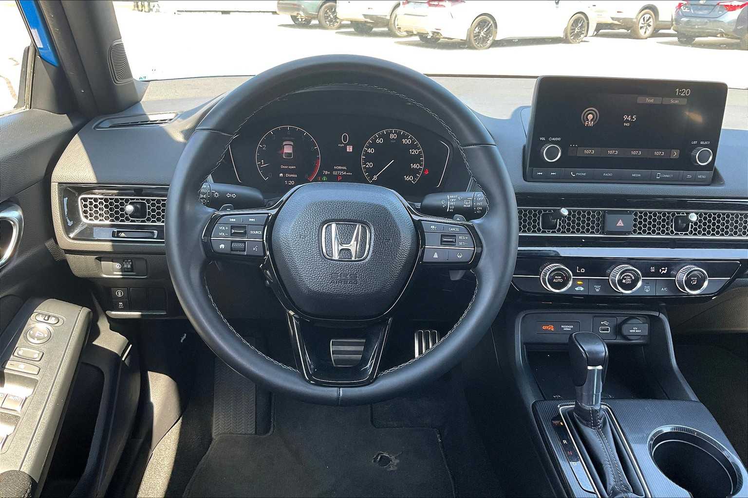2022 Honda Civic Hatchback Sport - Photo 17